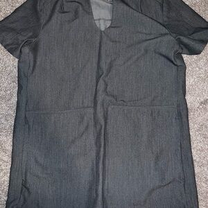 Figs Charcoal V-Neck Scrub Top